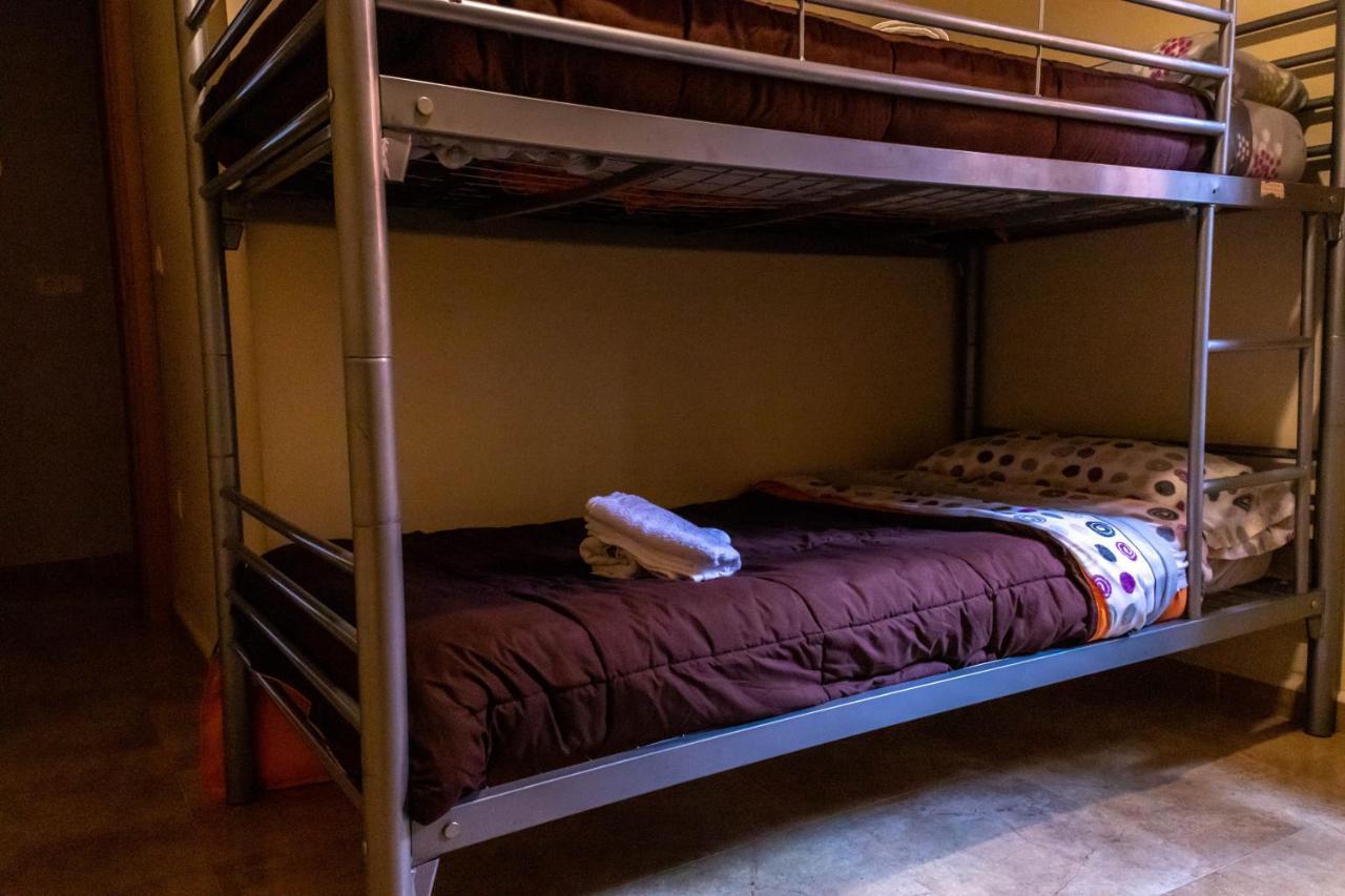 קמרנה דה לה סיירה Apartamento Turistico Javalambre מראה חיצוני תמונה